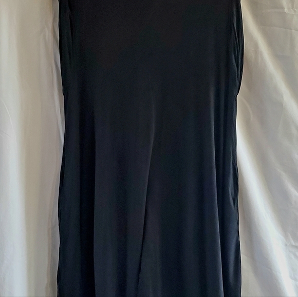 NWT Umgee Women's Size Large Tank Dress/ Tunic Black V-Neck A-Line w/Pockets - Picture 2 of 4